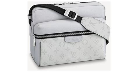 bolso louis vuitton blanco hombre